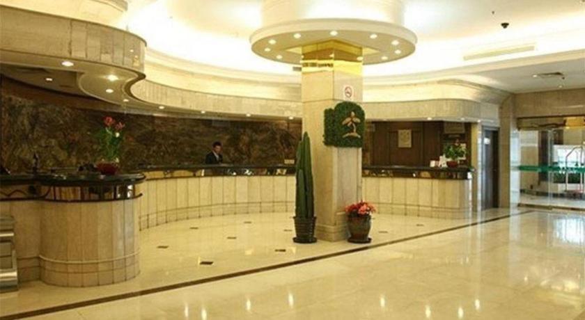 Hotel Hongqiao Pujue International Zhongshan Park Metro Station 4*